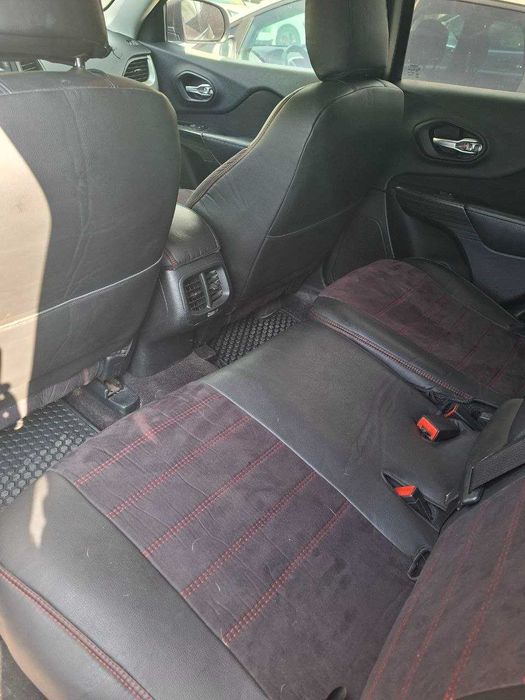 Jeep Cherokee 2016