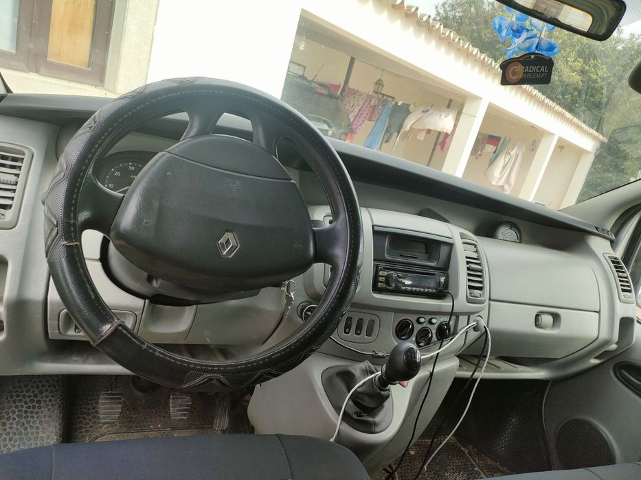 Troco Renault Trafic por caravana