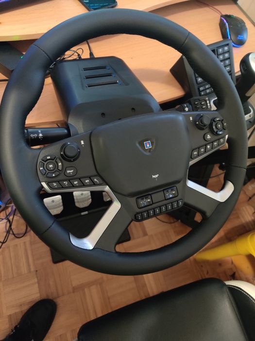 Volante hori truck Control system