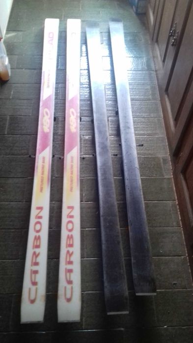 tenho para venda ski para neve estado razoável