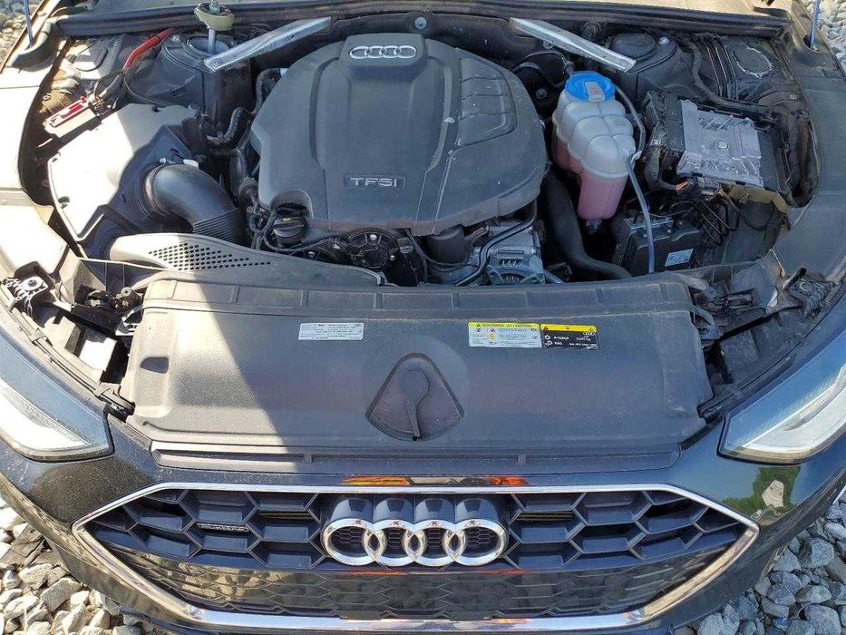 Бампер Audi A4 B9 Розборка Audi A4 B9 запчастини Audi A4 B9 наявності LY9B