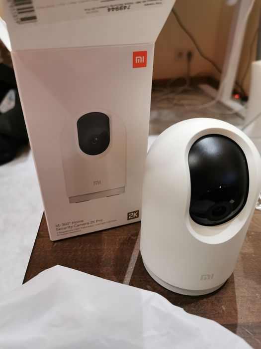 mi 360° home security camera 2k pro як нова