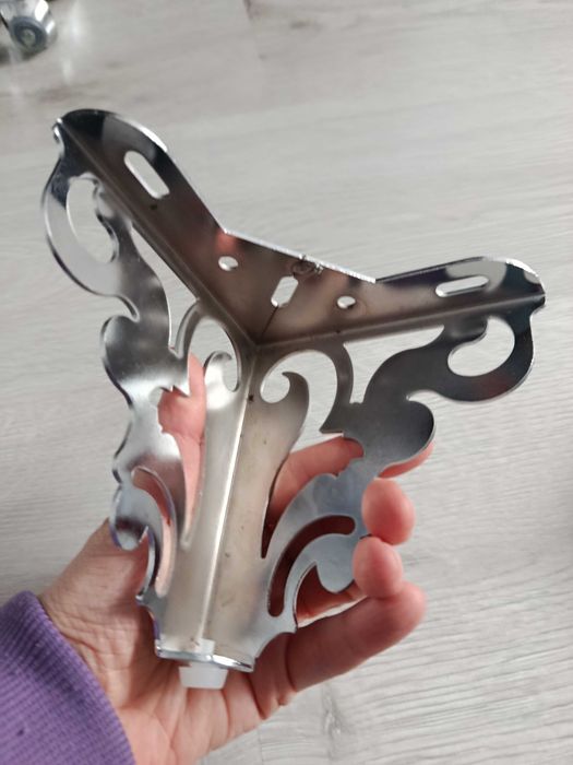 Nóżki do mebli, piękne CHROM