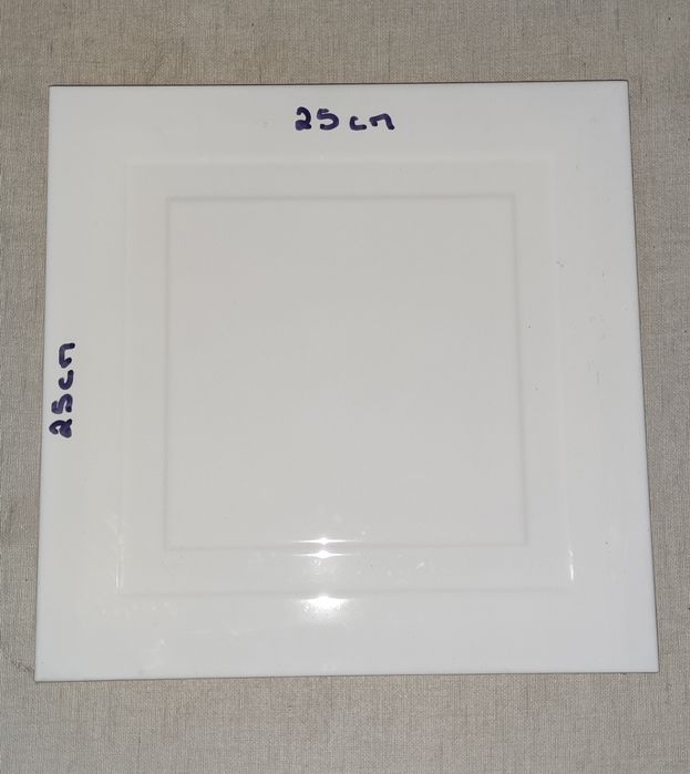 Azulejos nunca utilizados