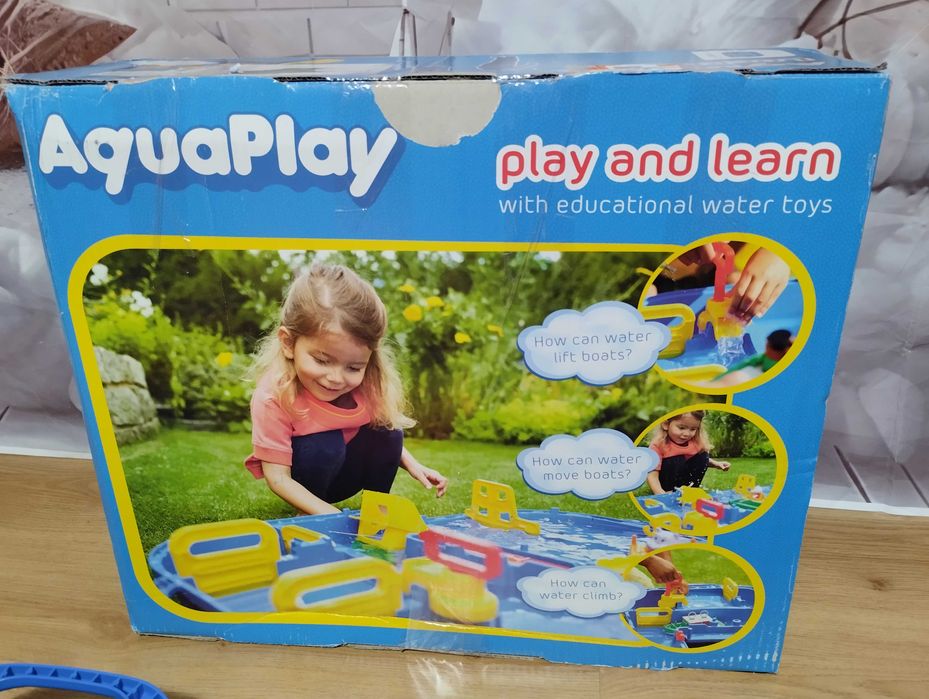 AquaPlay Tor wodny Port Zestaw Dźwig Łódka Port Basen z walizką