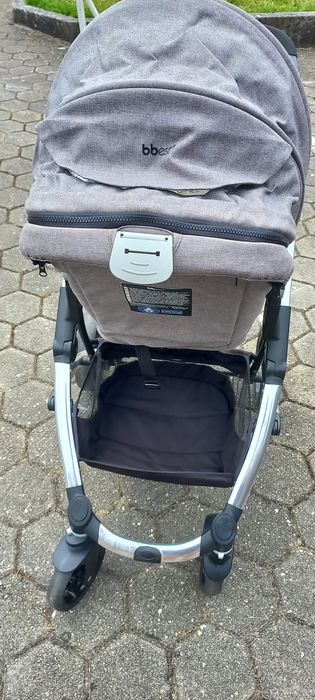 Carrinho de bebé em otimo estado