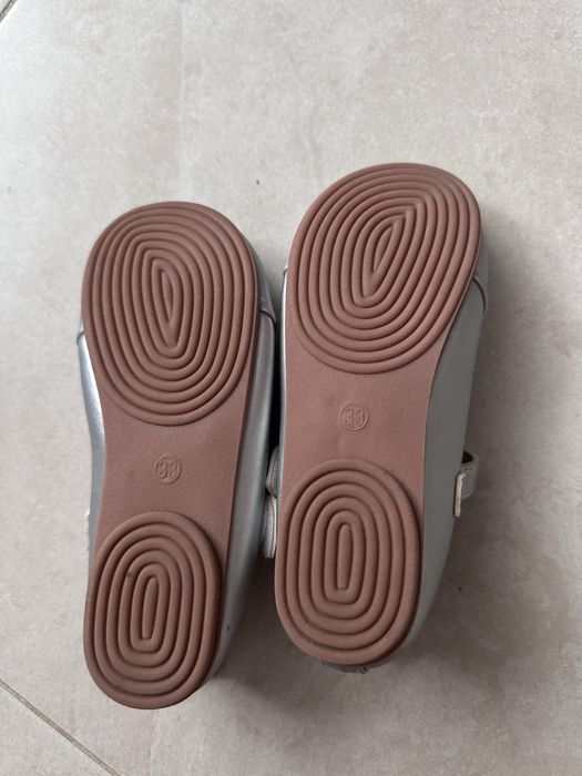 Туфельки новые,кожзам,33р.