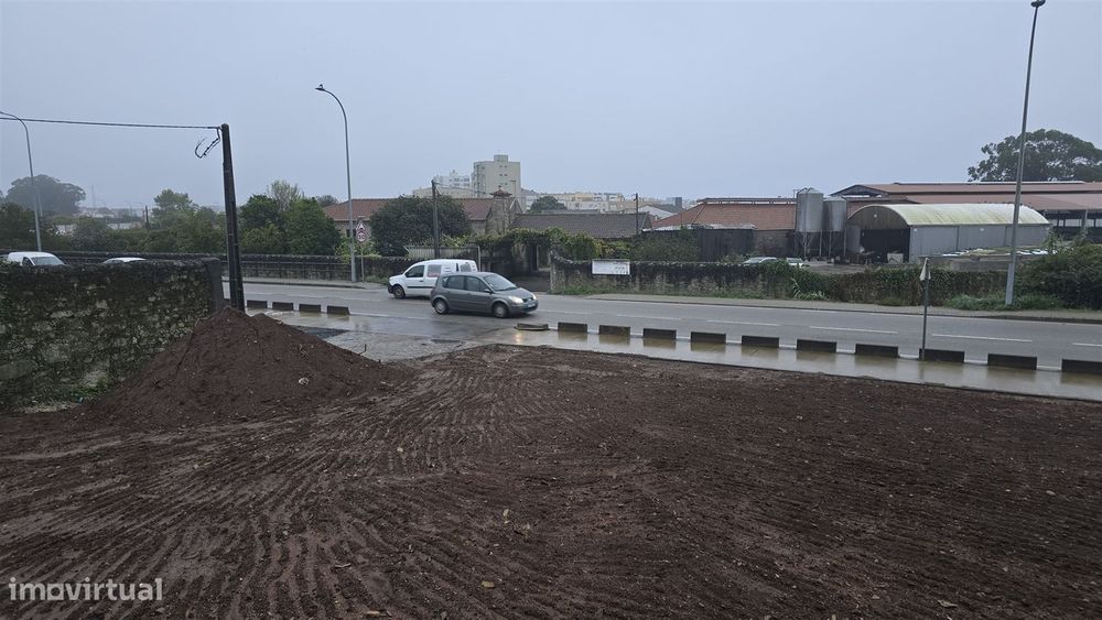 ARRENDAMENTO - Apartamento T1 NOVO na Póvoa de Varzim