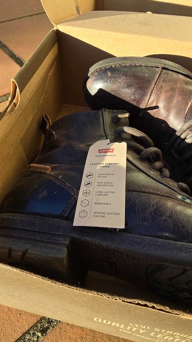 Botas Homem Levis Strauss & Co. de couro de qualidade