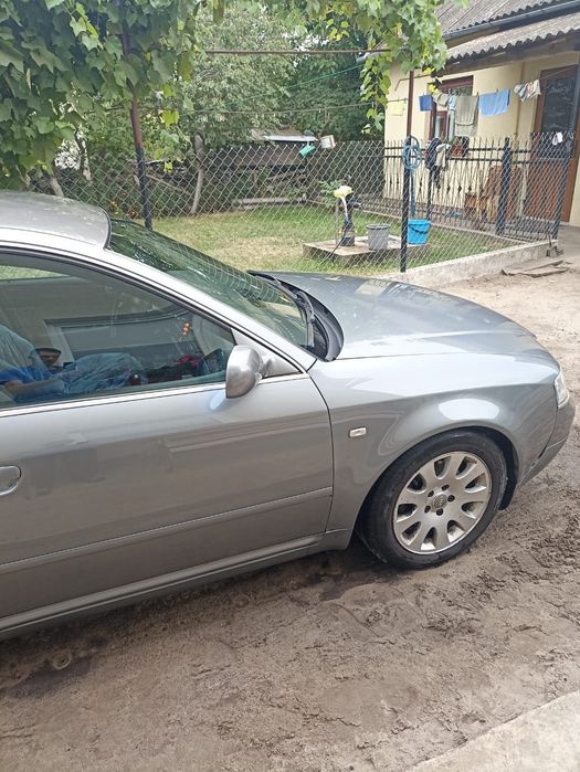 Автомобіль Audi a6 1.9 дизель