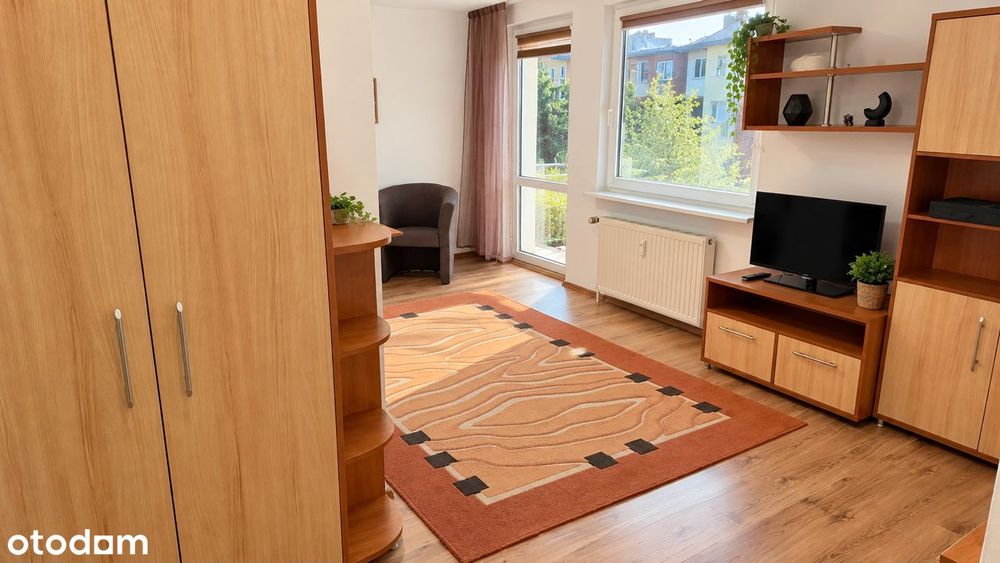 Przestronna kawalerka z balkonem