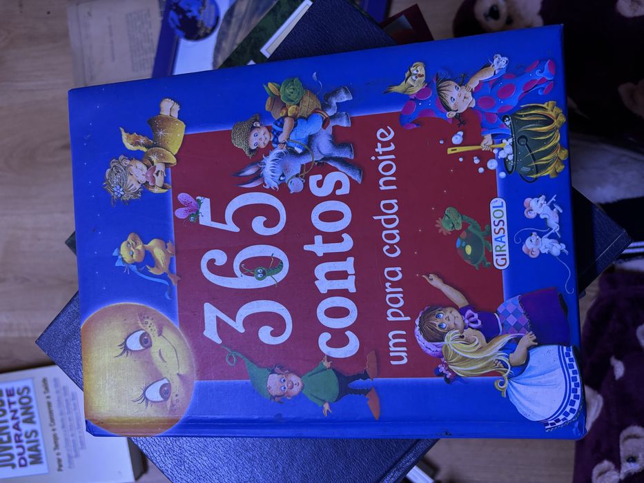 Livros Infantis – 2 Volumes (Contos e Disney)