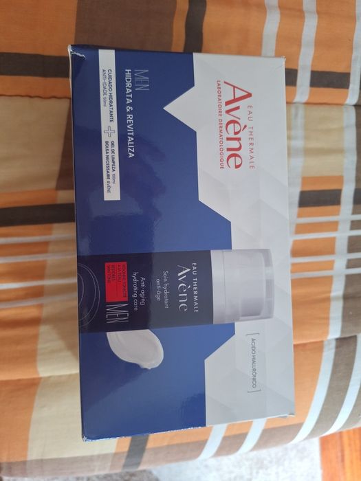 Avene hidratante anti age man