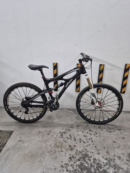 Bicicleta ibis em bom estado quadro M em carvono rodas 26
