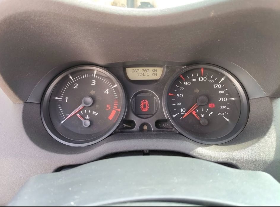 Renault Megane 1.5 dci -  2 lugares