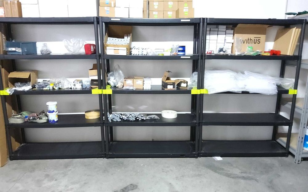 Estantes preta PVC/resina 5 prateleiras 120x40x180 cm