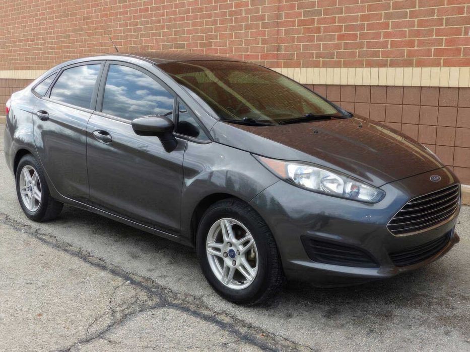 Ford Fiesta SE      2017