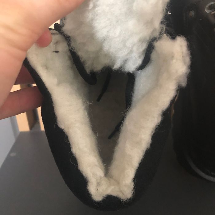 Sprawdź mnie. Bardzo ładne buty skórzane. Prezentują się doskonale