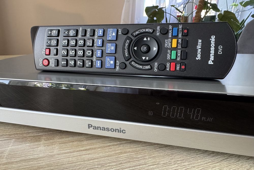 Panasonic DMR-BWT745 #Nagrywarka DVD Blu-Ray HDD #500 GB #HDMI #2x USB