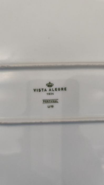 Vista Alegre Crossback Pair447336465836943362