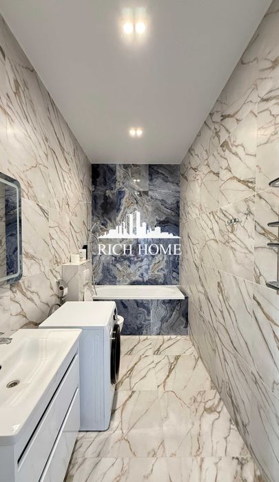 Унікальна пропозиція! Сучасний будинок, басейн з підігрівом, 8 соток