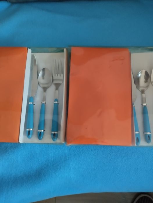 24-Piece Cutlery Set423916935893504002