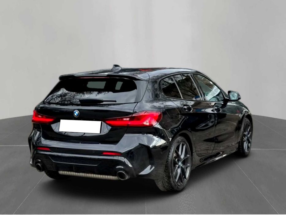 BMW M135i xDrive — photo 4