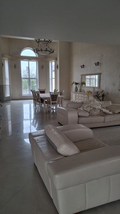 House in Dmytrivka, Kuba - More