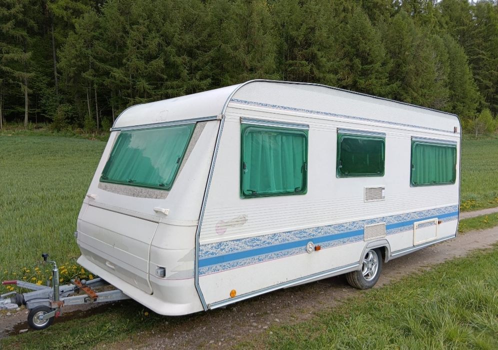 Adria Unica 502 przedsionek ciepła woda