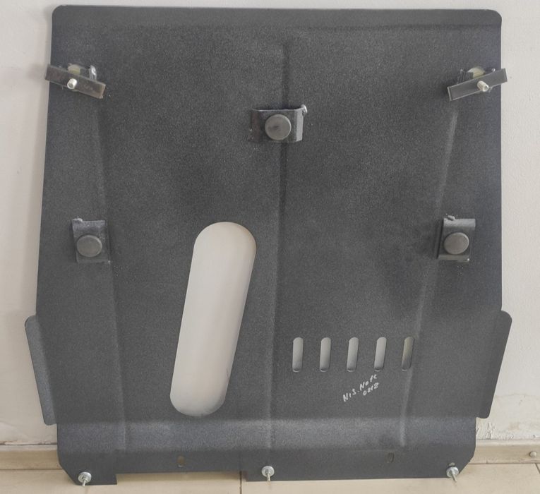 Защита двигателя картера на Nissan Roque/X-Trail/Qashqai/Almera/Note