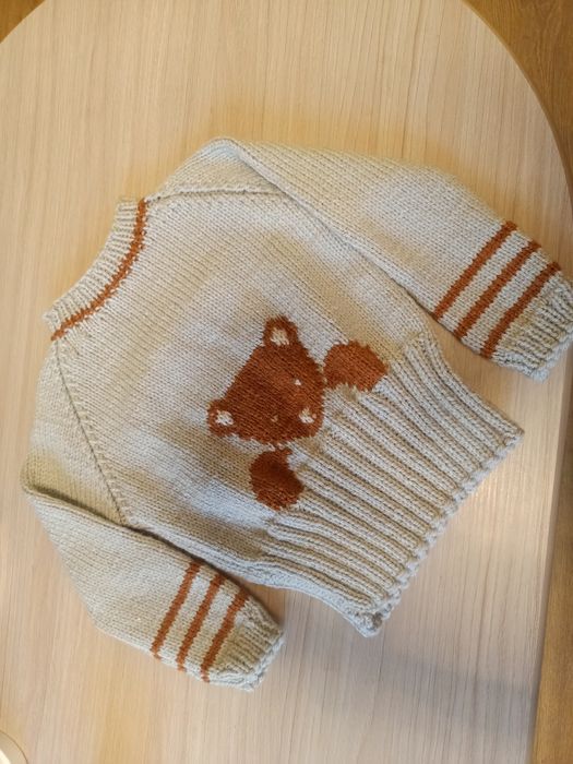 Sweter dla dziewczynki ta chłopaka