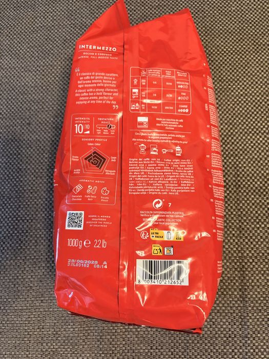 Niemiecka kawa ziarnista Segafredo Intermezzo 1 kg
