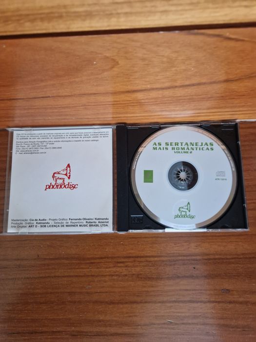 8 CD de música brasileira