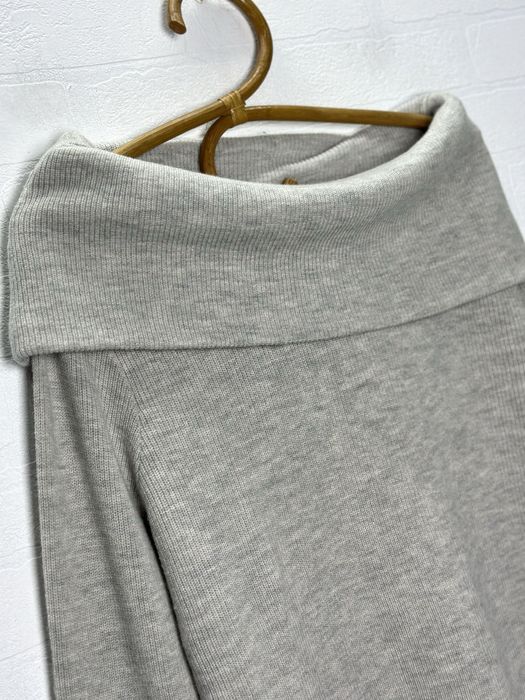 Светр  cos кашемір вовна