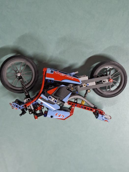 LEGO Technic 42036 Miejski motocykl