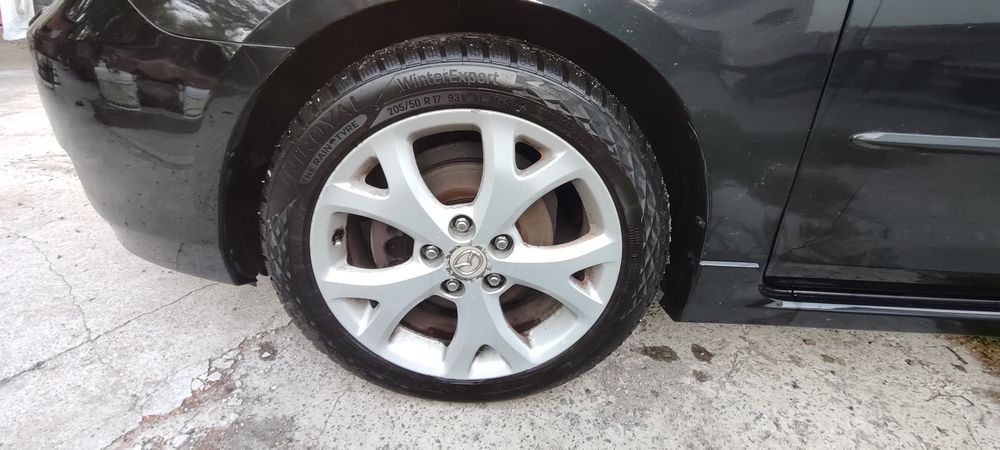 Mazda 3 дизель 1.6