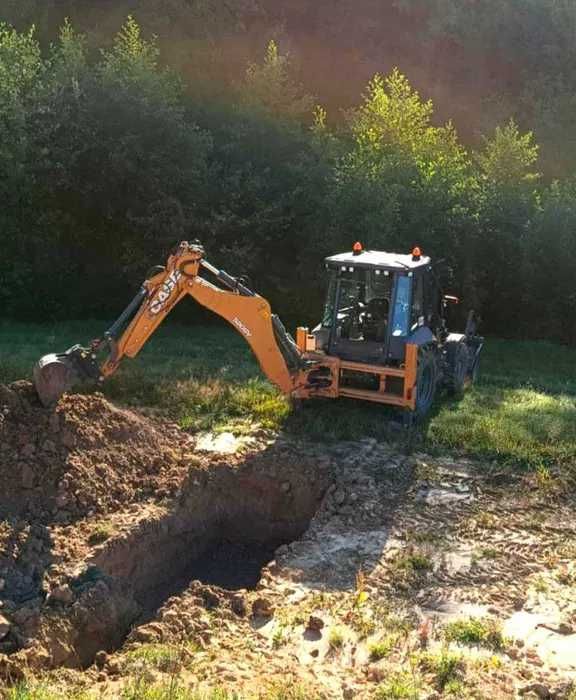 Prace zimne , koparka, koparko-ładowarka, przyłącza wod-kan, szamba,