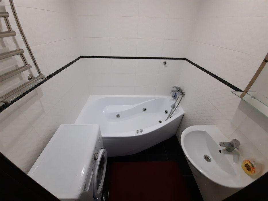 ‼️VIP .Центр на бул .Центральном 23. Джакузи.