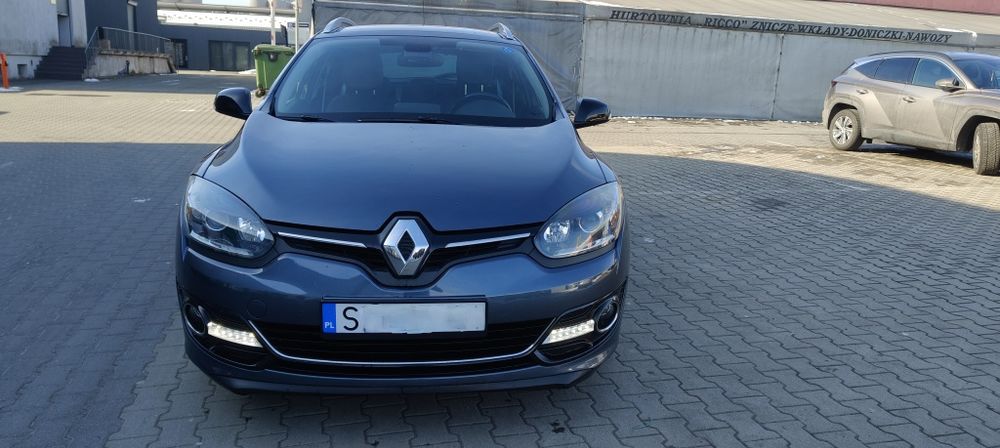 Renault Megane lift Bose kamery automat panorama skóry