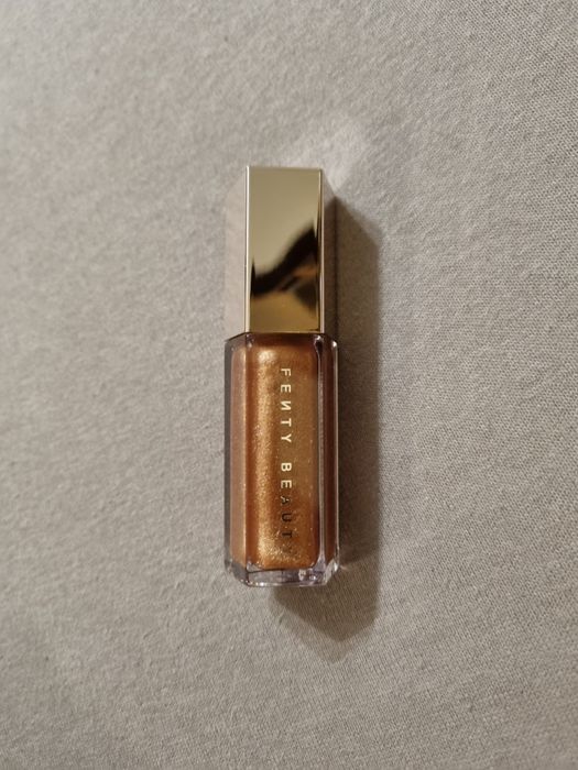 Fenty beauty Cake shake błyszczyk 9 ml