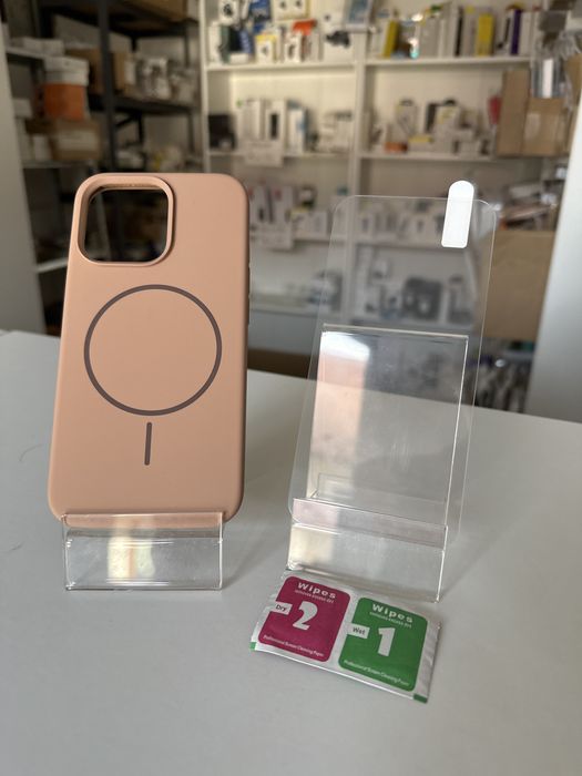 Szkło hartowane i etui silikonowe brązowe MagSafe Iphone 13 PRO