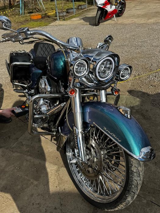 Harley davidson road king