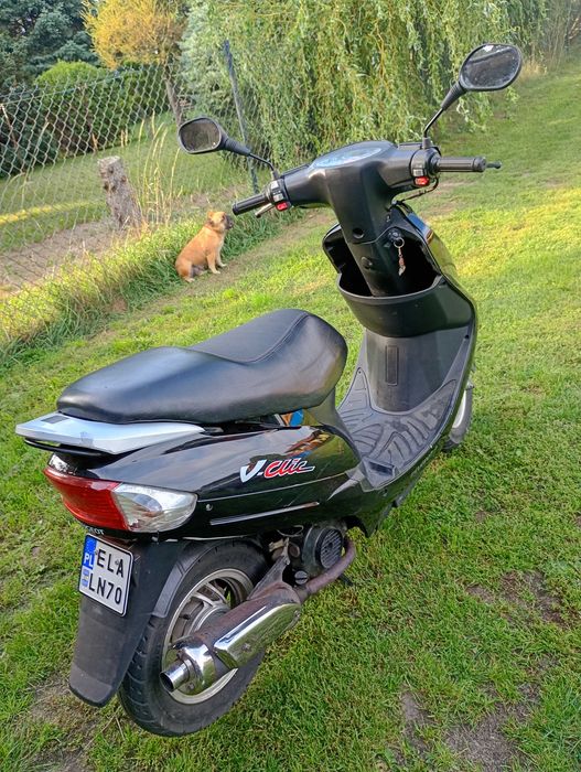 Skuter v click stan bardzo dobry