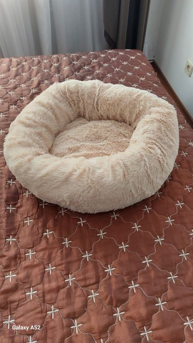 Лежак лежанка для котів та собак 50 см