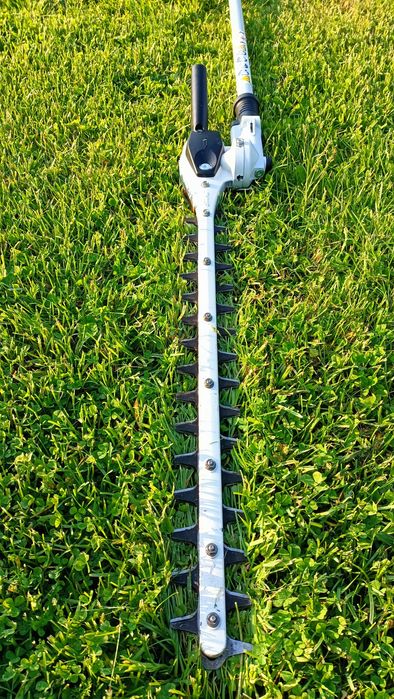 Nożyce do żywopłotu na wysięgniku  Stihl HL94