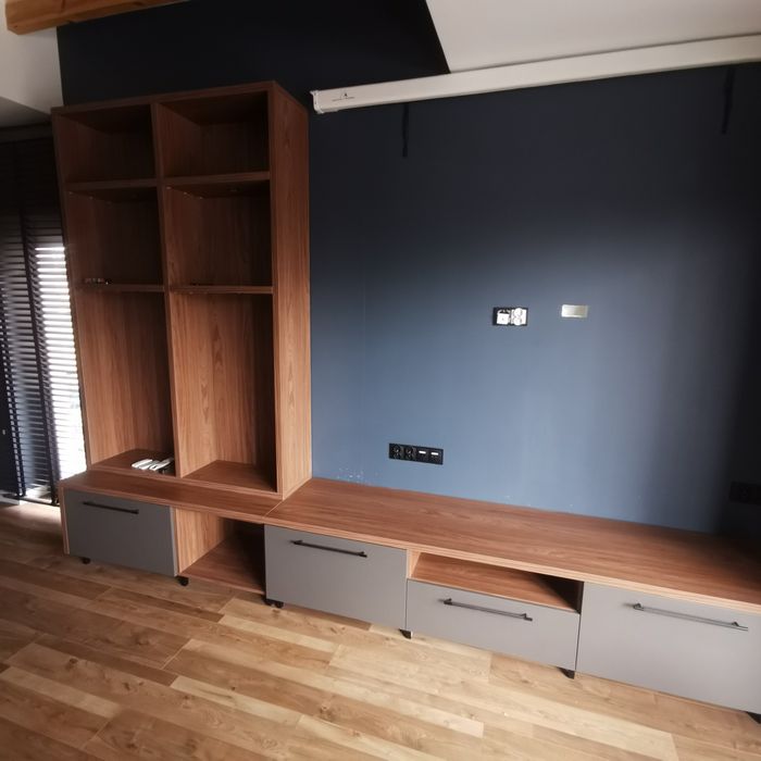 Zabudowa meblowa Rtv. Salon. Gruba Płyta. Solidne Nowoczesna Polecam.
