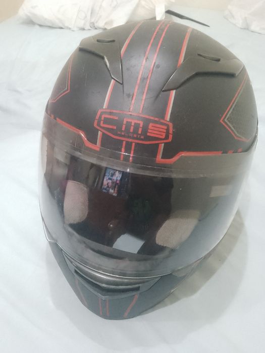 Vendo capacete 30€