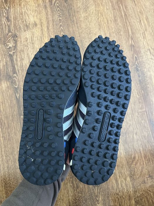 Кросівки Adidas La trainer