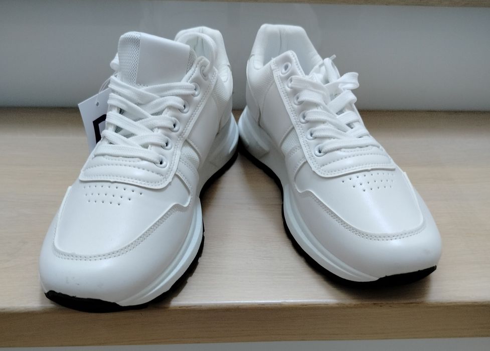 Buty sportowe rozmiar 44