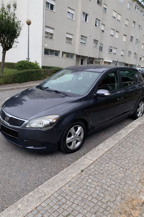 Kia Ceed 1,6 2011